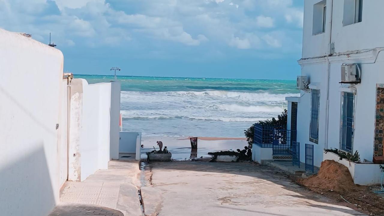 S1 Vue A La Marsa Apartment *
